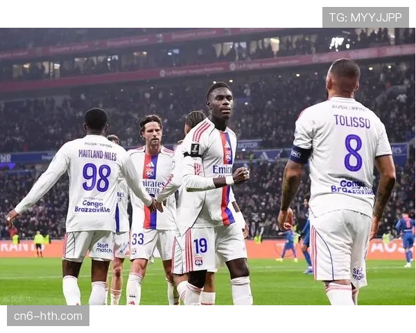 昂热爆冷2-1击败里昂,送给对手联赛三连败